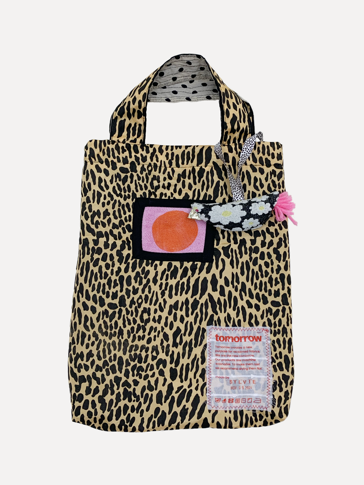 TOMORROW LIBRARY TOTE LEOPARD