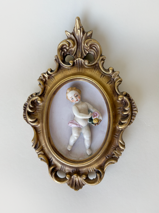 VINTAGE WALL PLAQUE
