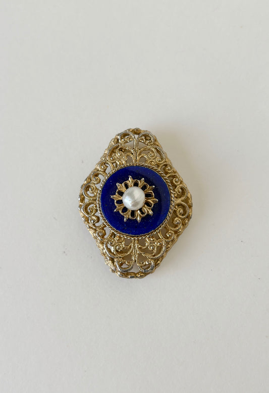 FILIGREE BROOCH