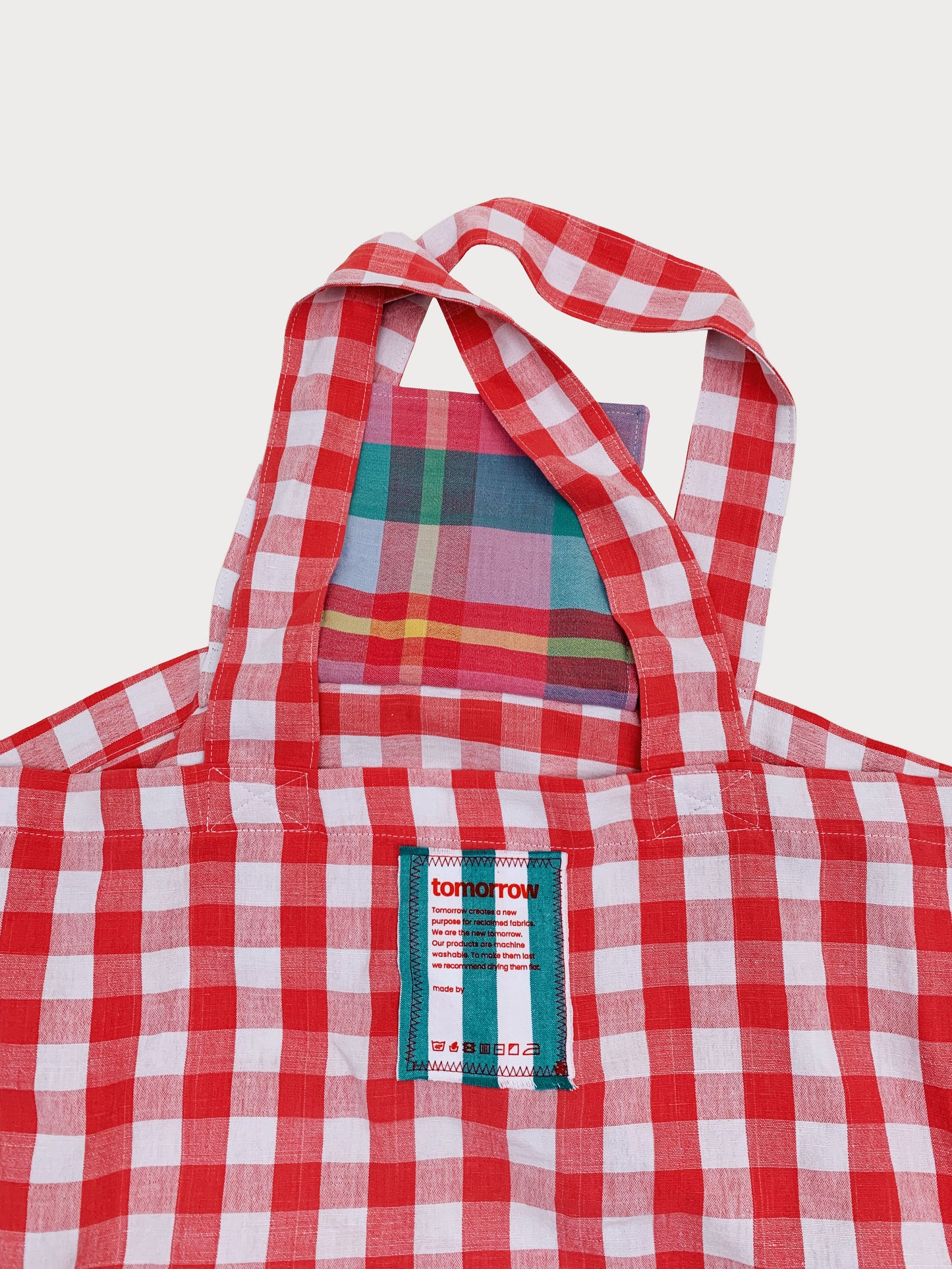 TOMORROW MARKET TOTE RED CHECKS