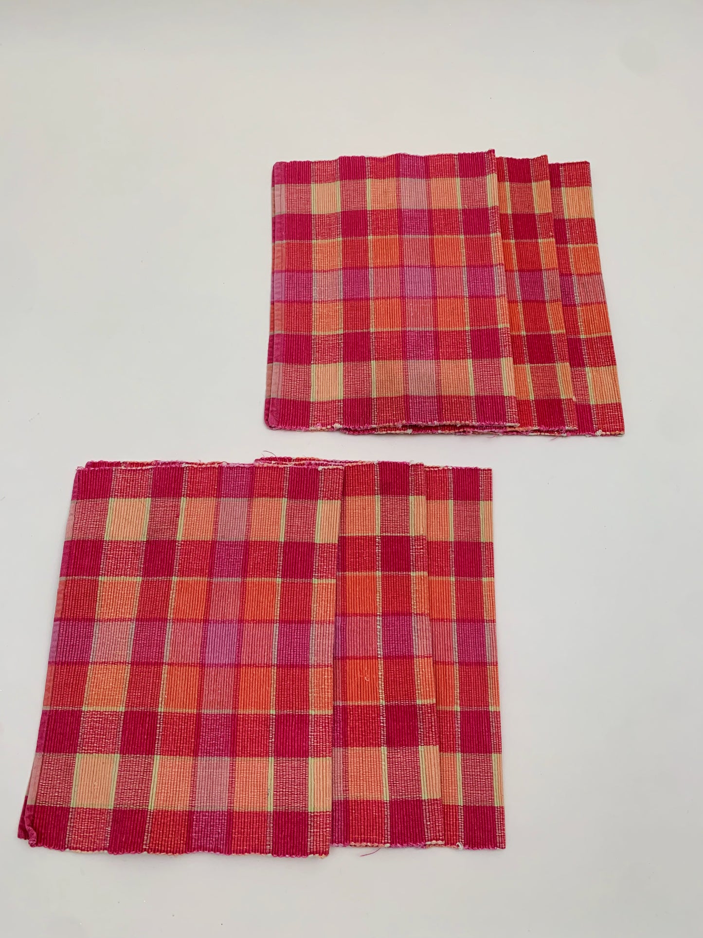 VINTAGE CHECK PLACEMATS