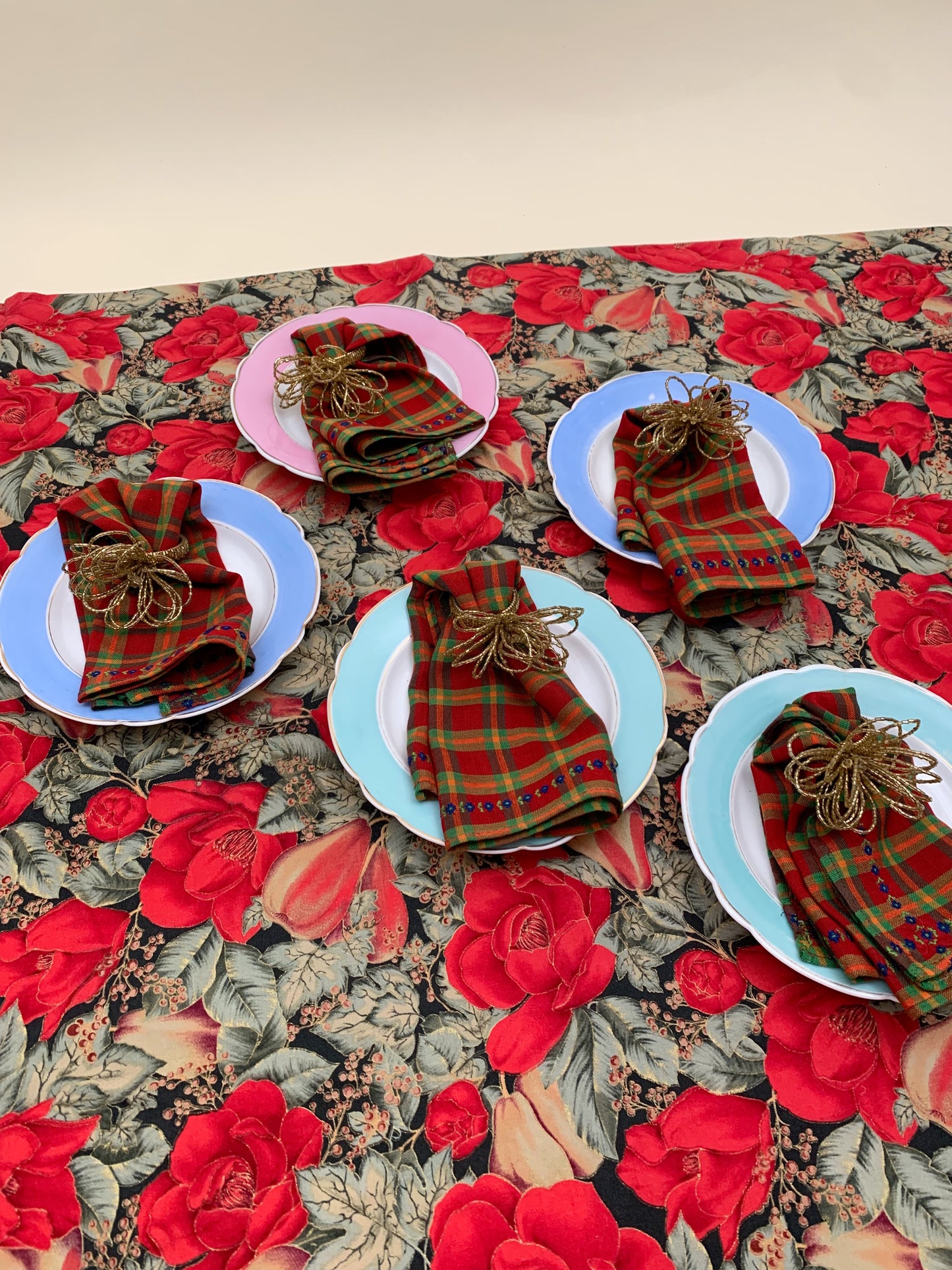 SET OF 5 FRUIT PLATES