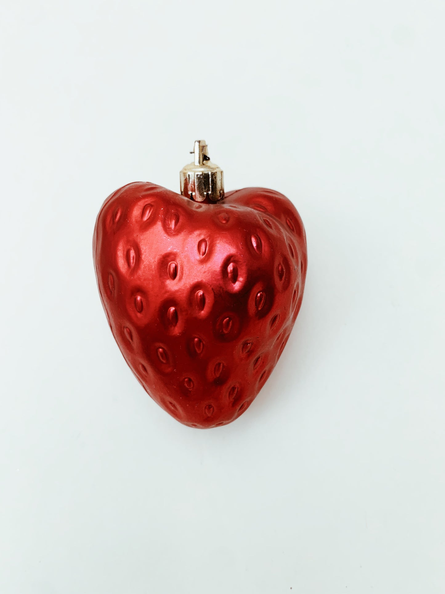 STRAWBERRY ORNAMENT