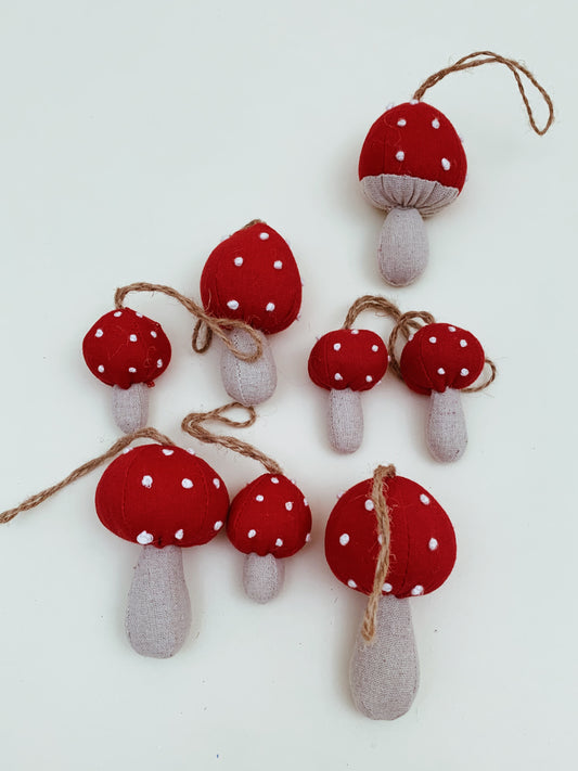 SOFT MUSHROOM SET ORNAMENT