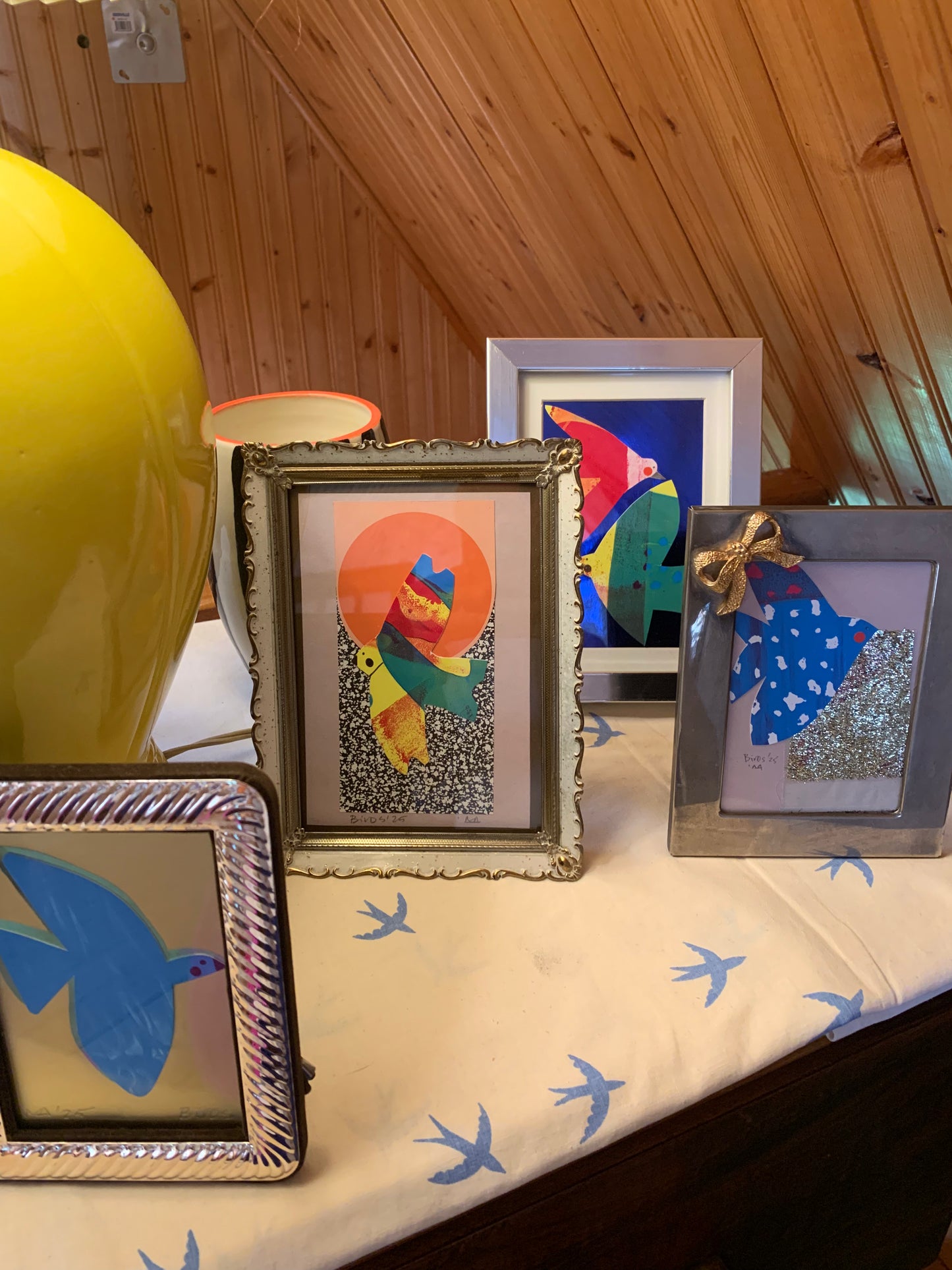ARTWORK BIRD