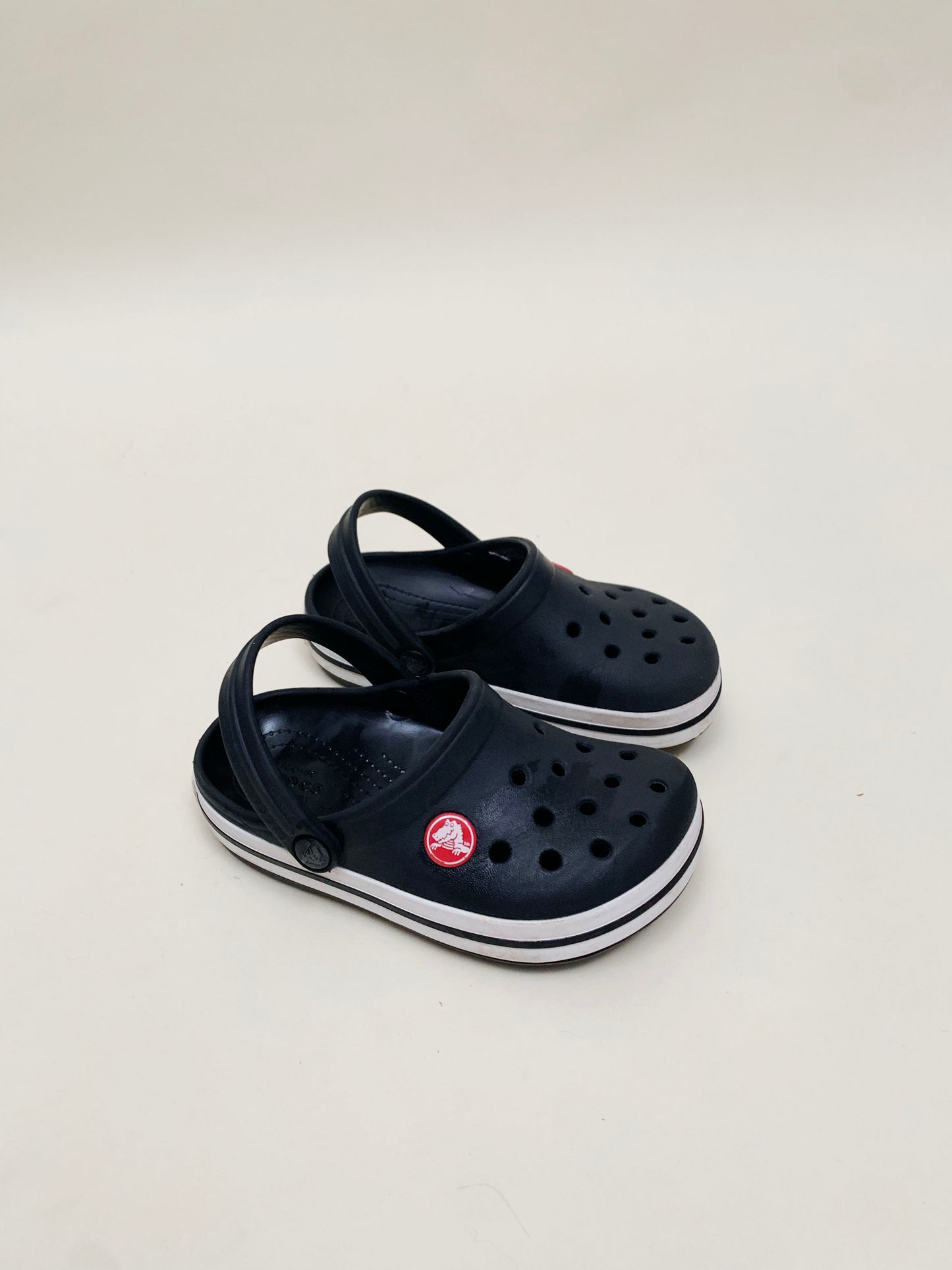 BLACK CROCS 9US