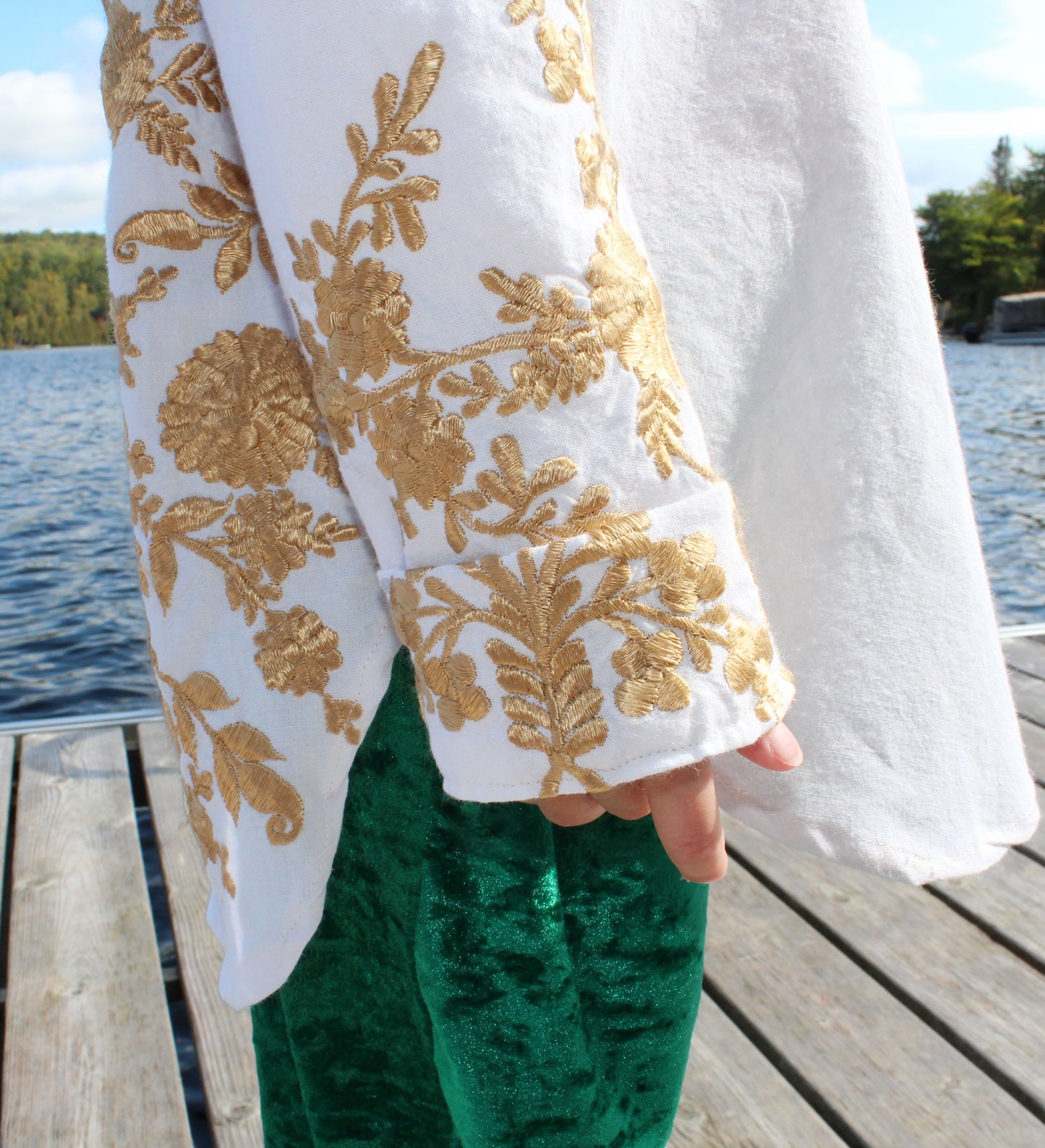 FLORAL EMBROIDERY SHIRT 6-8Y