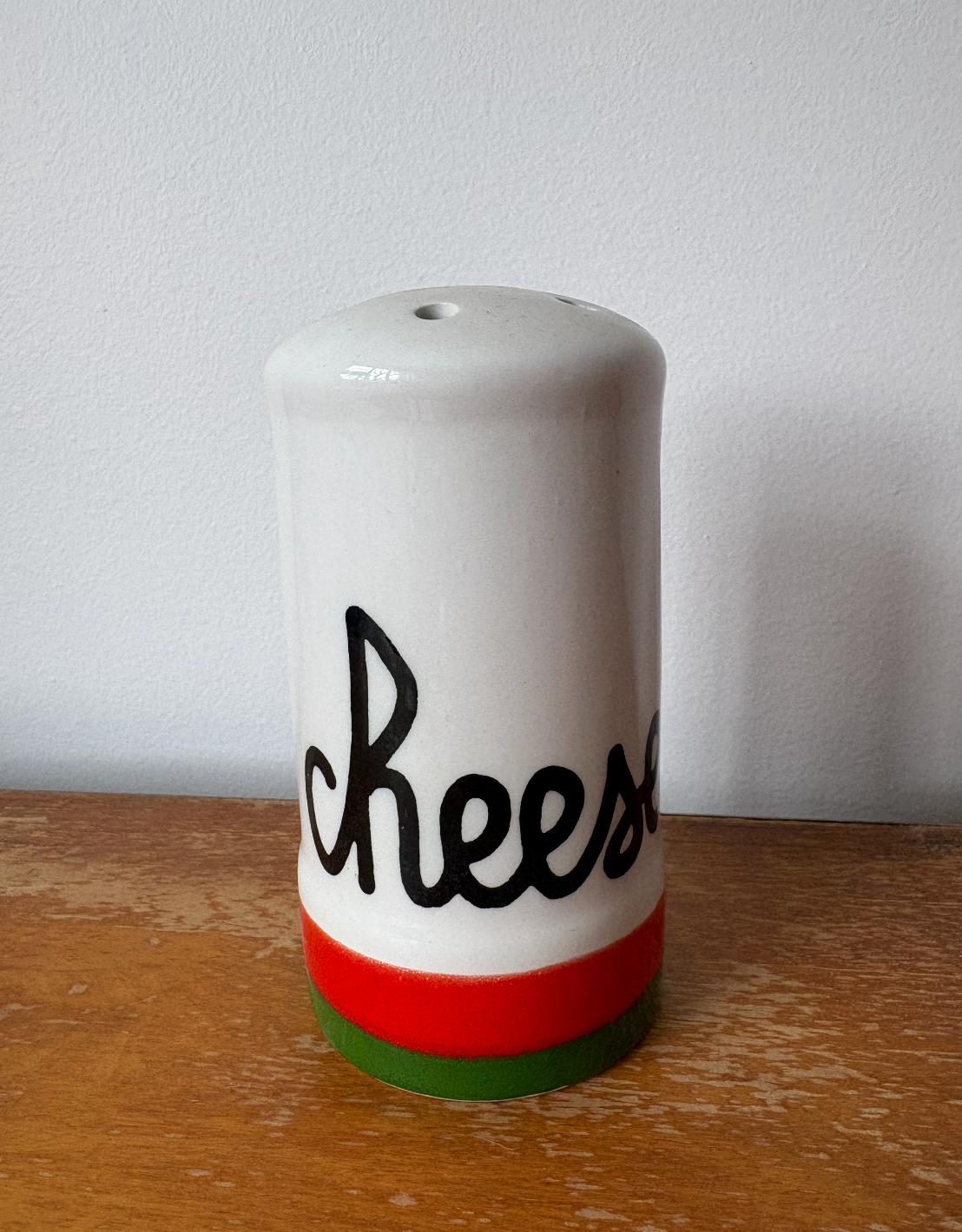 CERAMIC CHEESE SHAKER